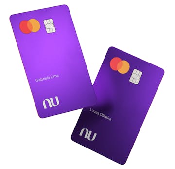 Dois cartões de crédito do Nubank.